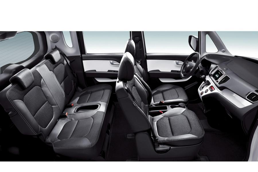  Kia Ray EV 2011 года  (фото 3 из 11)